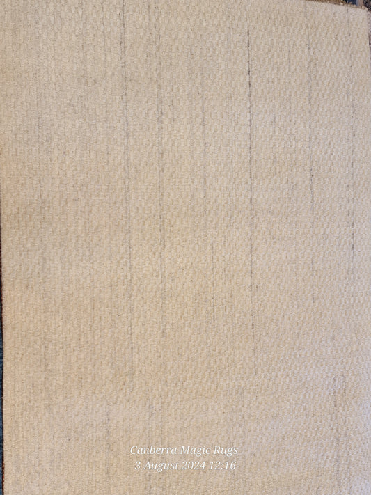 Handmade Woven Rugs - Geometric Pattern and Natural Undyed Wool (Soft Cream/Off-White Color) - /products/handmade-woven-rugs-geometric-pattern-rugs