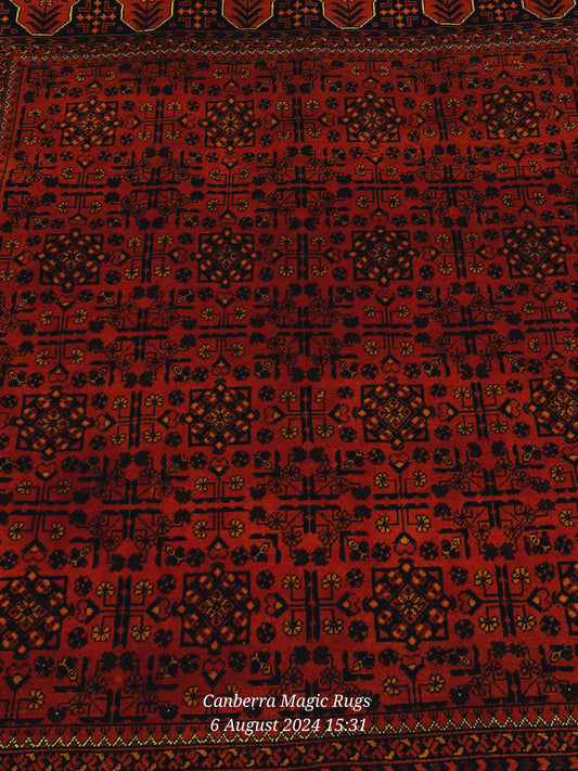 Natural and velvety square Kundoz handknotted Wool Rug - /products/copy-this-piece-of-art-rug-has-a-natural-ghaznee-silky-and-velvety-wool