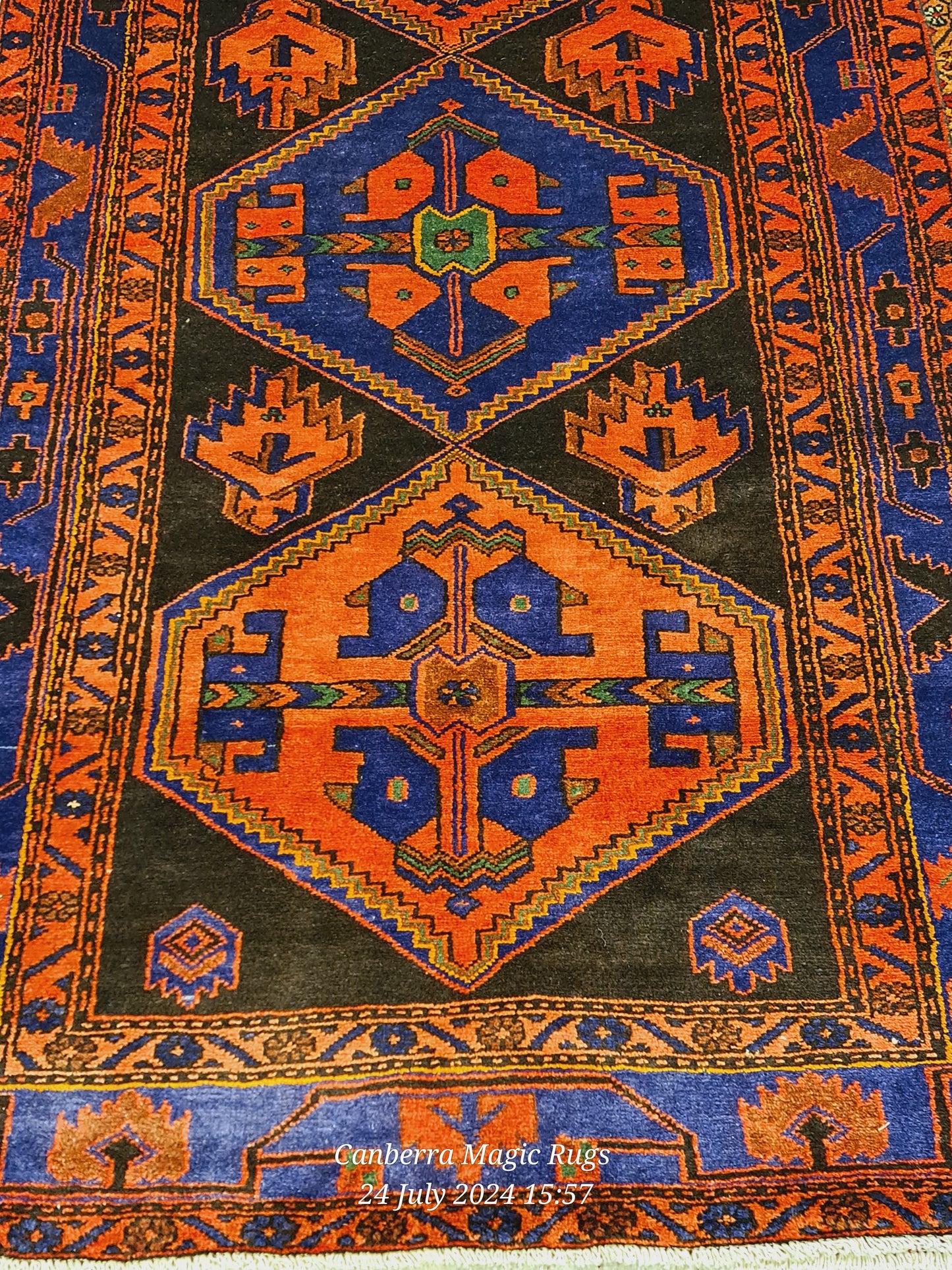 Guaranteed Original Hand Knotted Silk Wool Rug (140 x 250 cm)