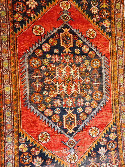 PERSIAN piece of Art Shiraz Rug