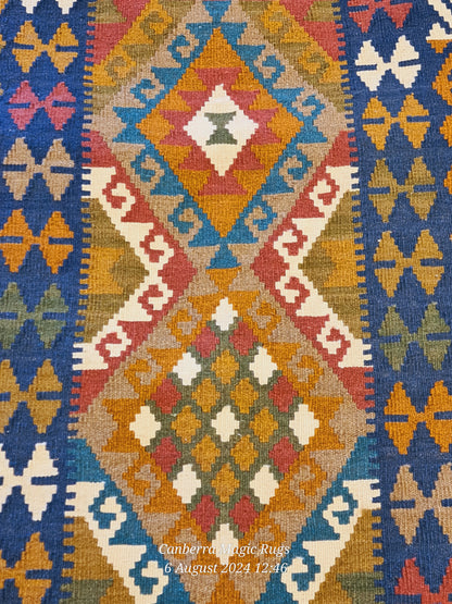 Beautiful natural dyes and 100% wool handwoven Maimana Hallway Killim from Northern Afghanistan