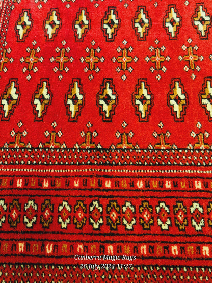 Decorate your home with Turkmen Rugs