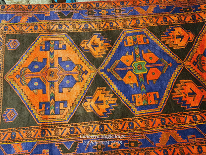 Guaranteed Original Hand Knotted Silk Wool Rug (140 x 250 cm)