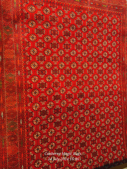 Bukhara Oriental rug