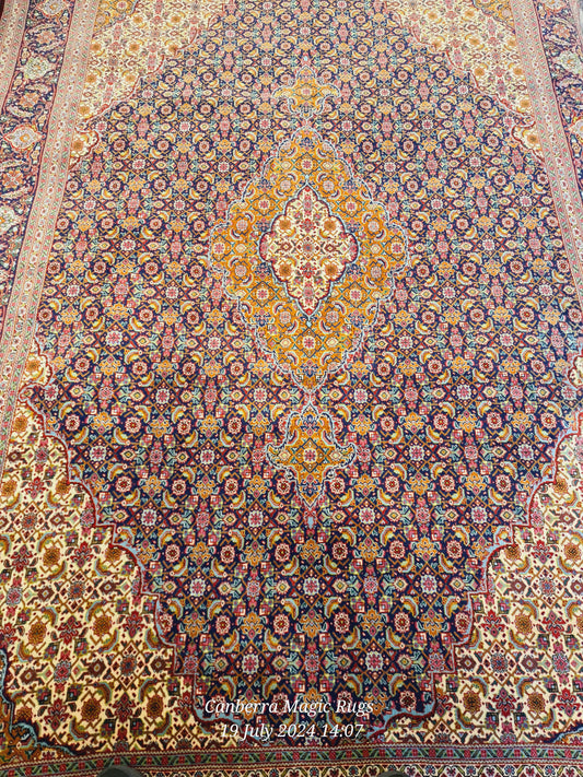 Persian Fish Design (MAHI) Handmade Wool Rug (200 X 300 CM) - /products/persian-soft-lamb-wool-rugs-200-x-300-cm