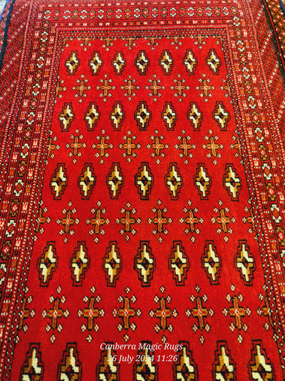 Decorate your home with Turkmen Rugs